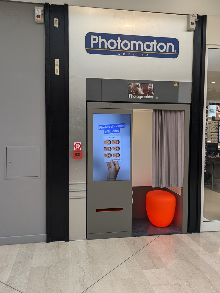 Photomaton